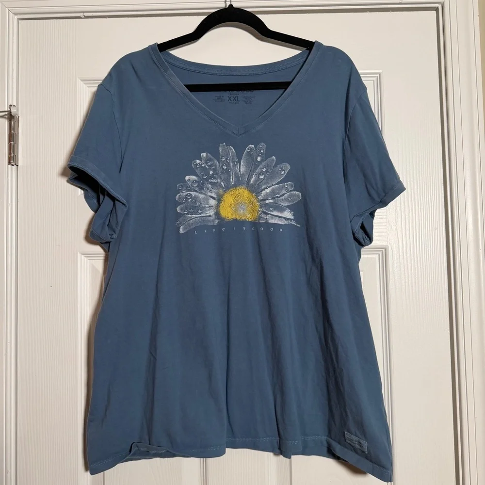 7 SHIRT BUNDLE LIFE IS GOOD Tshirts Tops - Picture 5 of 8